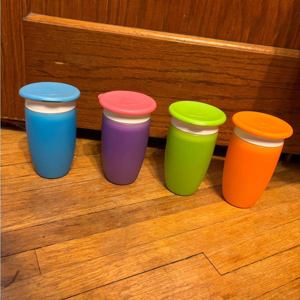 Munchkin® Miracle® 360 Toddler Sippy Cups with Lids, 10 Ounce, 4 Pack